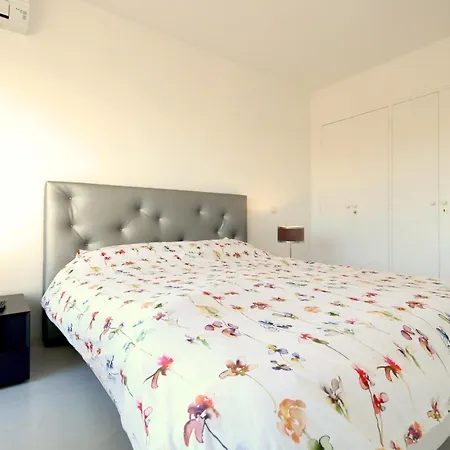 Apartamento Grand 3p - La Pinede Proche Juan-les-Pins